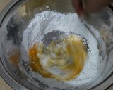 Foto langkah ke 2 dari resep Kue Kecipir / kue akar kelapa Tanpa cetakan.