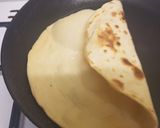 A picture of step 18 of Chapati type 2.