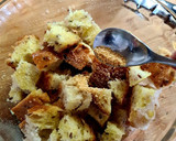 Foto del paso 1 de la receta: Crutones de ajo y queso parmesano en airfryer