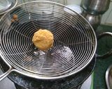 A picture of step 9 of Fried Ice cream.