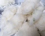 A picture of step 2 of Molli ke parathy.