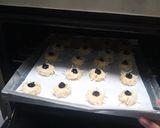 Foto langkah ke 5 dari resep Thumbprint Cookies.