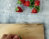 Foto langkah ke 1 dari resep Creamy Strawberry korean.