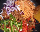 A picture of step 4 of Beef and veggies stir fry.
