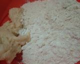 Foto langkah ke 2 dari resep Kue mangkok mekar/ kue apem tepung beras.