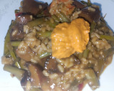 Foto del paso 7 de la receta: Arroz con níscalos, espárragos trigueros, langostinos y salsa romesco