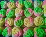 Foto langkah ke 8 dari resep Bolu mawar super lembut 🌹🌹🌹.