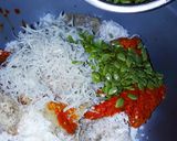 Foto langkah ke 2 dari resep Botok Daun Mengkudu Teri Medan.