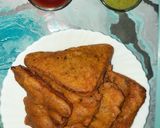 A picture of step 3 of Masala besan bread.
