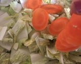 A picture of step 4 of Chinese vegetable soup.