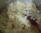 صورة لخطوة 2 من وصفة أرز بالشعيرية وصلصة الدجاج بالجبن 🍗🍚🧀