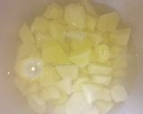 A picture of step 2 of Mashed potatoes.