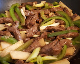 Foto del paso 9 de la receta: Ternera salteada con brotes de bambú (estilo chino)