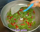 Foto langkah ke 5 dari resep Oseng tahu kacang panjang saus sambal.