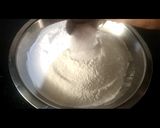 A picture of step 2 of Cheese bomb pizza.