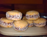 Foto del paso 12 de la receta: Alfajores de Maicena con mermelada