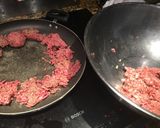 A picture of step 1 of Easy Cheese Stuffed Meatballs 👊🏼.