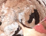 A picture of step 4 of Chocolate truffle cake😊.
