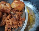 Foto langkah ke 6 dari resep Ayam Goreng Kremes.