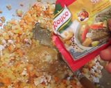Foto langkah ke 6 dari resep Pastel enak renyah banget, bisa buat stok di freezer.
