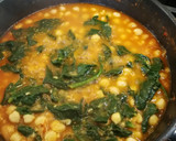 Foto del paso 4 de la receta: Garbanzos con bacalao a mi manera
