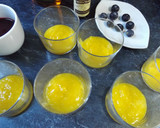 Foto del paso 2 de la receta: Vasitos de mango y frutos rojos