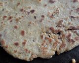 A picture of step 7 of Achari Masala paneer stuffed chole paratha.