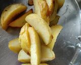 A picture of step 3 of Schezwan potato.