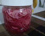 Foto del paso 1 de la receta: Cebollas moradas encurtidas