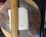 A picture of step 2 of Bread Maggi roll.