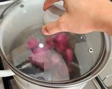 Foto langkah ke 1 dari resep Bolu Kukus Ubi Ungu.