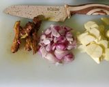 Foto langkah ke 2 dari resep Sayur Bening Bayam & Oyong.