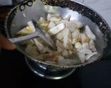 A picture of step 2 of Kathal ki sabzi.