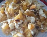 Foto del paso 6 de la receta: Picadillo de naranja con anchoas y huevos fritos