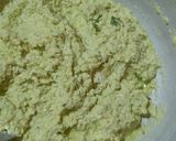 A picture of step 2 of Corn pakoda.