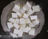 A picture of step 1 of Paneer korma.