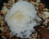 Foto langkah ke 3 dari resep Bihun Goreng.