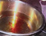 A picture of step 1 of Red sauce macroni.