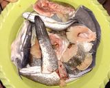 Foto langkah ke 1 dari resep Ikan kecap cabe ijo.