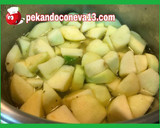 Foto del paso 2 de la receta: Sopa fría de manzana, apio y calabacín