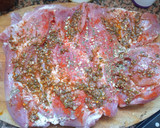 Foto del paso 4 de la receta: BONDIOLA RELLENA CON, PANCETA QUESO, Morrón, ACEITUNAS