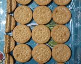 A picture of step 2 of Lime Pie with Maria Cookies.