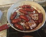 Foto del paso 3 de la receta: Chorizos al vino tinto