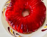 A picture of step 7 of Eggless trifle cake.