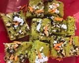 A picture of step 4 of Palak dhokla.