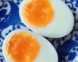 Hình bước làm 1 của món Mì Soba Xào Tương Miso & Trứng Lòng Đào