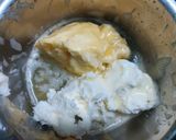 A picture of step 2 of Orange Cake with Marmalade Glaze.