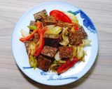 Hình bước làm 4 của món Đậu hủ rong biển xào chua ngọt