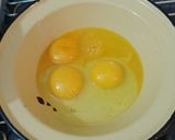 Foto del paso 4 de la receta: Quiche de quesos y lomito ahumado