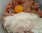 A picture of step 1 of Kung Pao Chicken.